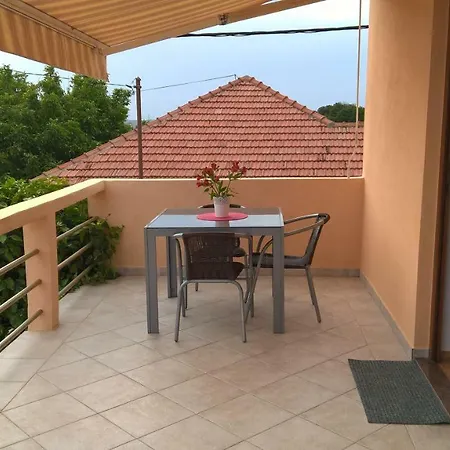 Apartment Mrdelja Nin